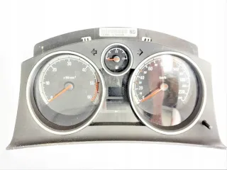 13216661 Щиток приборов (приборная панель) Opel Astra H Арт e8750595, вид 1