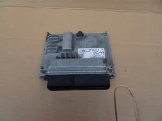 03P906021A Блок управления двигателем Volkswagen Polo 5 Арт e8797751, вид 1