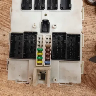 8517874 8517874-1 13618517874 13618576341 13618517379 13618573258 8518424 8518569 0281018506 61359290804 Блок управления двигателем BMW 1 F20/F21 Арт e8803577, вид 4