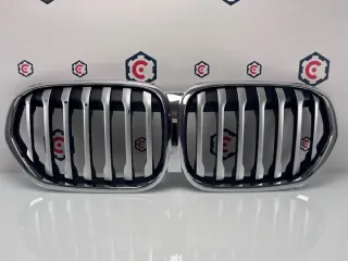 8493450 Решетка радиатора BMW X1 F48 Арт e8809148, вид 1