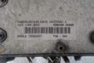 04727079AC Блок предохранителей Chrysler Voyager 4 Арт e8831799, вид 2