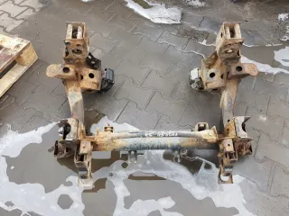  Балка подвески передняя (подрамник) Mitsubishi Pajero 3 Арт e8832619