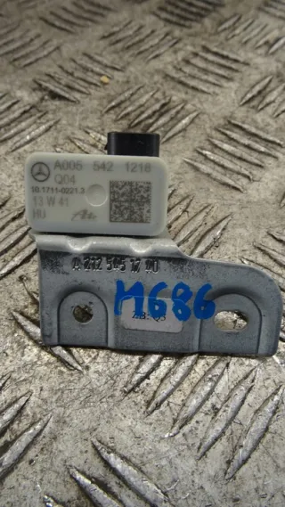 A0055421218 Датчик удара Mercedes A W176 Арт e8833424, вид 1