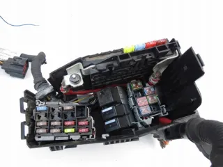 6G9T-14A067-CA, 6G9T-14A076-MB, 31314752 31337340 Блок предохранителей Volvo XC60 1 Арт e8934797, вид 6