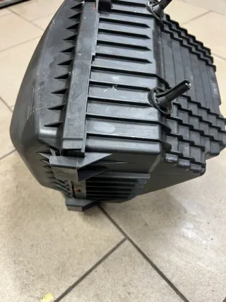 165009078R 0004918 060027472 165006196 165006196R 165009078 226807131R 93867738 H8201267959 Корпус воздушного фильтра Renault Trafic 3 Арт e8948184, вид 8