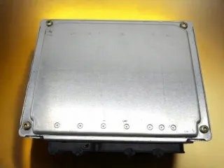 8D0907558B 0261204774 1996-2005 Блок управления двигателем Volkswagen Passat B5 Арт e8958120, вид 3