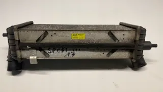 282702A850 282712A850 Интеркулер Kia Sportage 3 Арт e8973861, вид 3