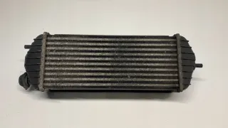 282702A850 282712A850 Интеркулер Kia Sportage 3 Арт e8973861, вид 4