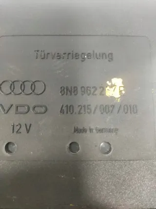 8N8962267E Блок комфорта Audi TT 1 Арт e8975852, вид 2