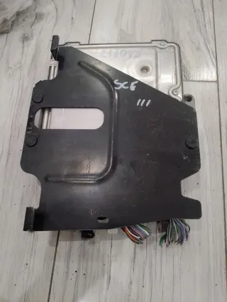 0281019305 237102009R Блок управления двигателем Renault Megane 3 Арт e9019779, вид 4