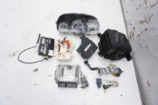 39113-2A560 Блок управления двигателем Kia Ceed 1 Арт e9031779, вид 1