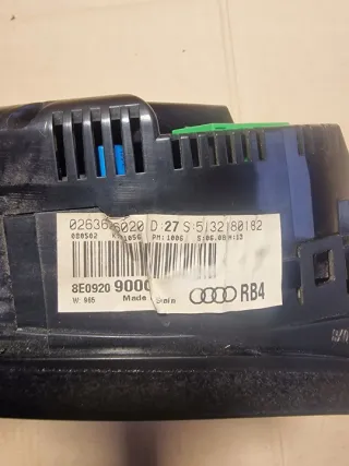 8E0920900G 0263626020 Щиток приборов (приборная панель) Audi A4 B6 Арт e9044572, вид 2