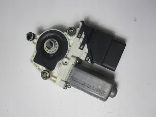 1J4959812C Моторчик стеклоподъемника Volkswagen Golf 4 Арт e9048138, вид 7