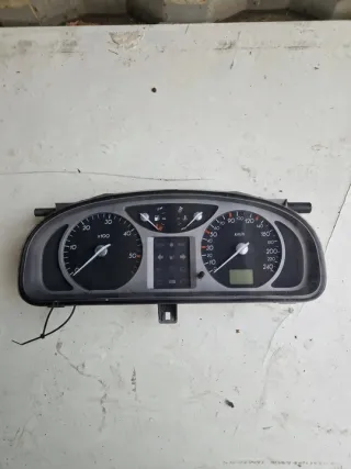 8200218878 Щиток приборов (приборная панель) Renault Laguna 2 Арт e9052741, вид 2
