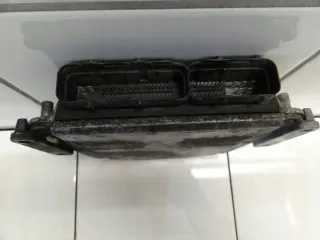 0281010814 P04727664AE Блок управления двигателем Chrysler Voyager 4 Арт e9058821, вид 5