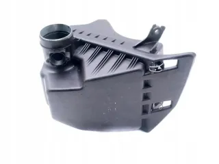 13717521030 7521030 Корпус воздушного фильтра BMW 5 E60/E61 Арт e9069162, вид 2