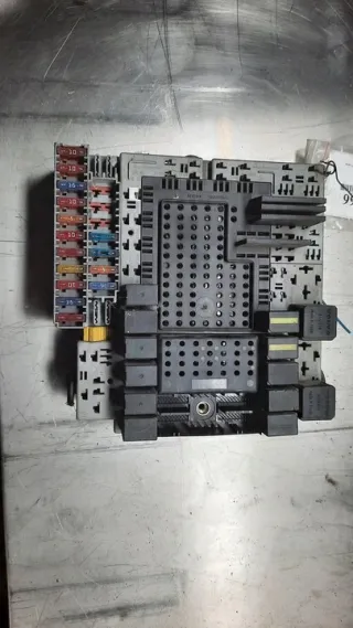 8676286 8645729 Блок предохранителей Volvo S60 2 Арт e9083662, вид 1