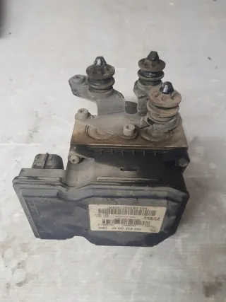 3AA614109AF Блок ABS Volkswagen Passat B7 Арт e9089886, вид 1