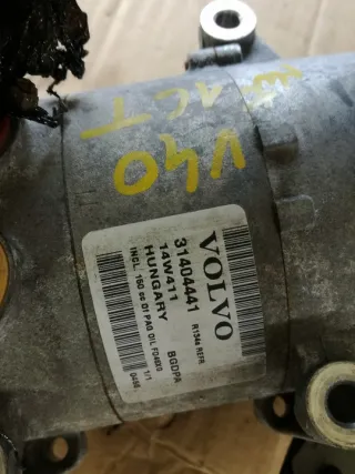 31404441 Компрессор кондиционера Volvo V40 2 Арт e9097559, вид 3