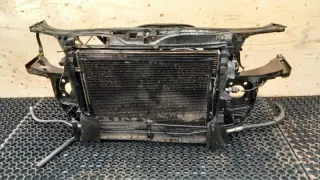  Передняя панель крепления облицовки (телевизор) Audi A4 B7 Арт e9100310, вид 1