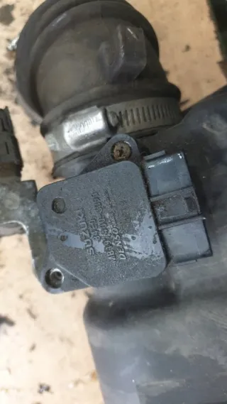  Расходомер воздуха Suzuki Swift 5 Арт e9105605, вид 1