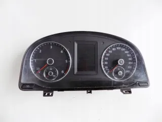  10-15r 2k0920875e Щиток приборов (приборная панель) Volkswagen Caddy 3 Арт e9117034, вид 1