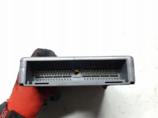 YS4F-12A650-PA Блок управления двигателем Ford Focus 1 Арт e9128274, вид 3