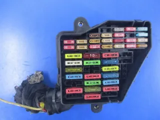 8D1941824 8D0937503E 8L0941822 Блок предохранителей Seat Leon 1 Арт e9137427, вид 9