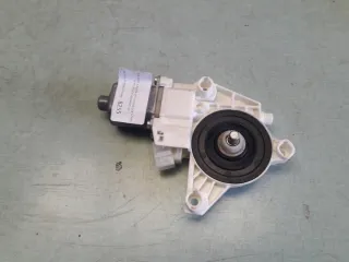 A2469065100 Моторчик стеклоподъемника Mercedes A W176 Арт e9140469, вид 1