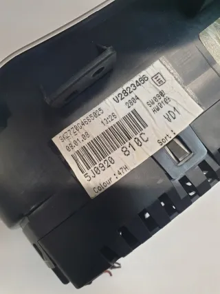 5J0920810C Щиток приборов (приборная панель) Skoda Fabia 2 Арт e9156858, вид 4