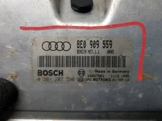 0261207596 8E0909559 Блок управления двигателем Audi A6 C5 (S6,RS6) Арт e9161692, вид 4