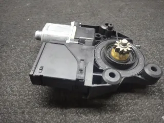 827300005R Моторчик стеклоподъемника Renault Grand Scenic 3 Арт e9182308, вид 6