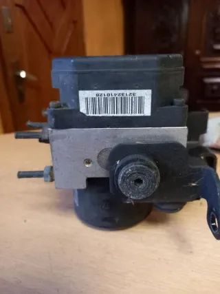95660-2D500 Блок ABS Kia Magentis MG Арт e9196487, вид 3