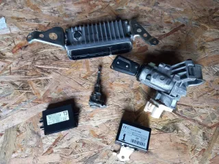 89661-0DQ90 Блок управления двигателем Toyota Yaris 3 Арт e9202552, вид 1