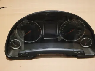 8E0920900K Щиток приборов (приборная панель) Audi A4 B6 Арт e9216325, вид 1