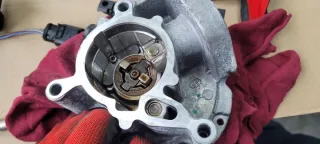 06K145100AE Насос вакуумный Audi A4 B9 Арт e9226417, вид 6