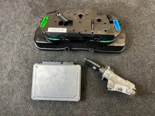 038906018FS Блок управления двигателем Volkswagen Passat B5 Арт e9239799, вид 8