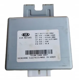 95300-3U000 Блок предохранителей Kia Sportage 3 Арт e9275904, вид 1