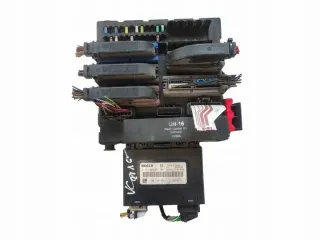 09229754 0263004031 Блок предохранителей Opel Vectra C  Арт e9276560, вид 1