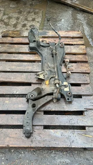  Балка подвески передняя (подрамник) Ford C-max 1 Арт e9277740, вид 2