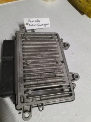 A6401505379 Блок управления двигателем Mercedes A W169 Арт e9292732, вид 2