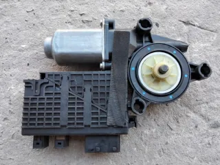 9654087780 Моторчик стеклоподъемника Citroen C4 Picasso 1 Арт e9301159, вид 3