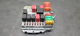 51775688 Блок предохранителей Fiat Bravo 2 Арт e9312451, вид 1