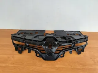 622563184R Решетка радиатора Renault Clio 4 Арт e9339912, вид 1