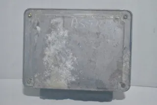 0281001670 90589736 Блок управления двигателем Opel Astra G Арт e9343265, вид 1
