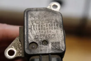 22204-37010 Расходомер воздуха Toyota Auris 2 Арт e9354005, вид 3