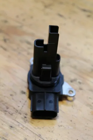 22204-37010 Расходомер воздуха Toyota Auris 2 Арт e9354005, вид 6
