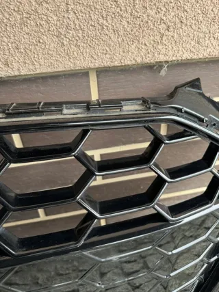 8W0853651DT Решетка радиатора Audi A4 B9 Арт e9375764, вид 11