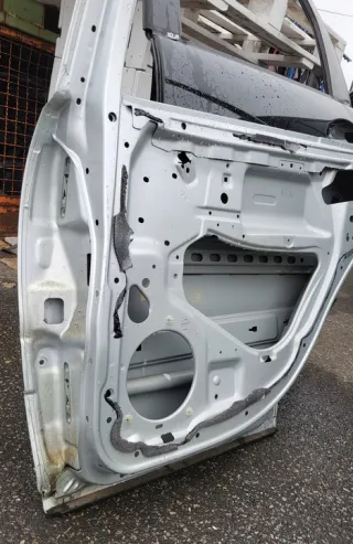 A20373002230 Дверь задняя правая Mercedes C W203 Арт e9384736, вид 7