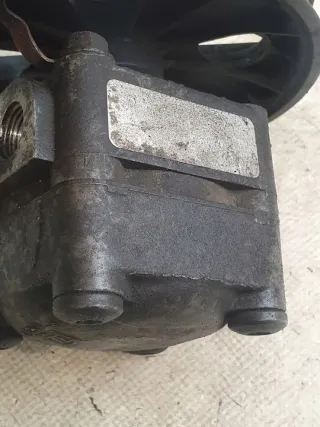 9485757 7613955112 Насос гидроусилителя руля Volvo V70 2 Арт e9392779, вид 4
